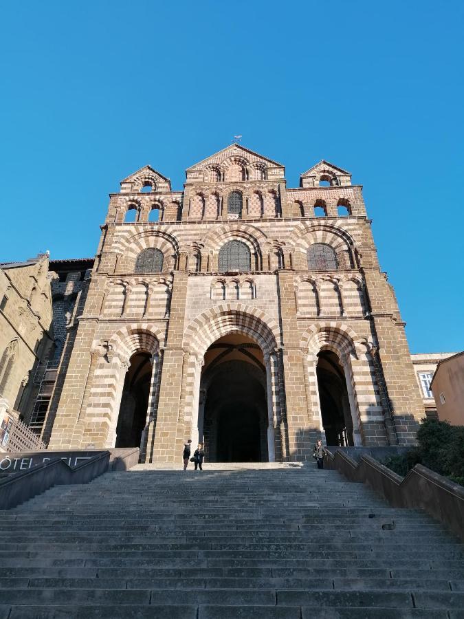Le 43-4 Avec Sauna Privatif Le Puy-en-Velay Exterior photo